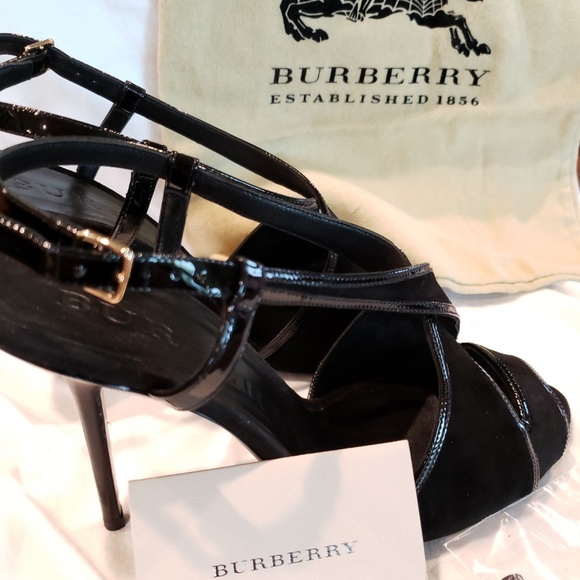 Authentic Burberry Brandyner Sandals - Picture 4 of 8